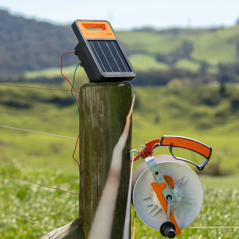 Gallagher S20li solar schrikdraadapparaat met lithium batterij