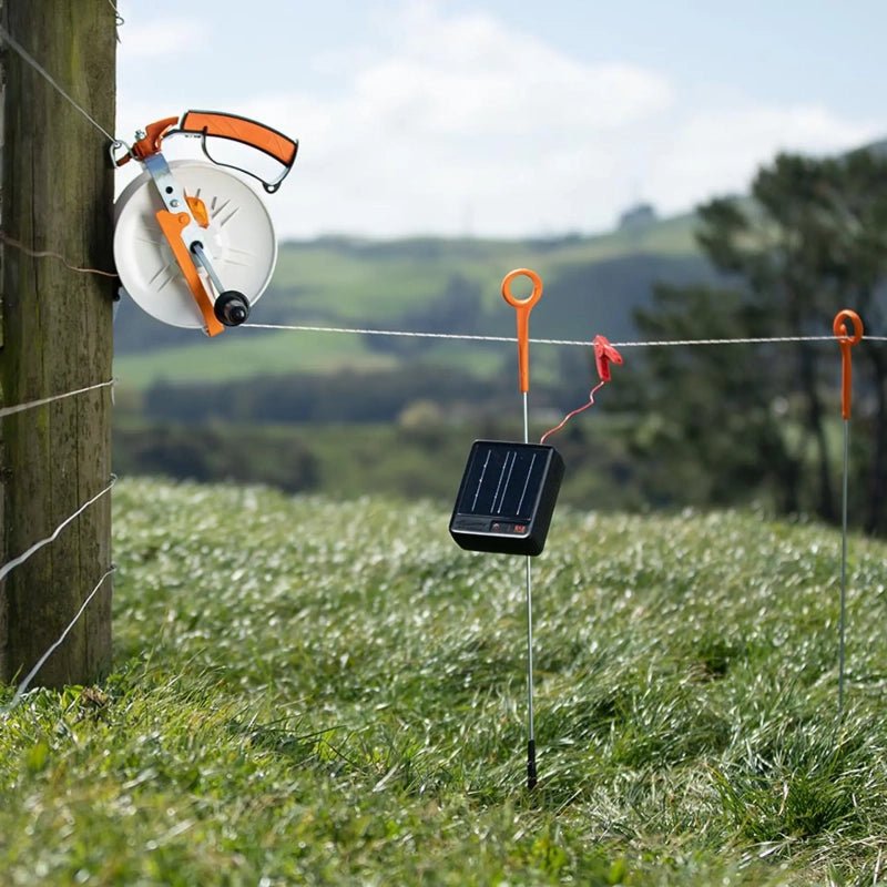 Gallagher S12 Solar schrikdraadapparaat incl. Lithium batterij (3,2 V - 6 Ah) - afrasteringsmateriaal